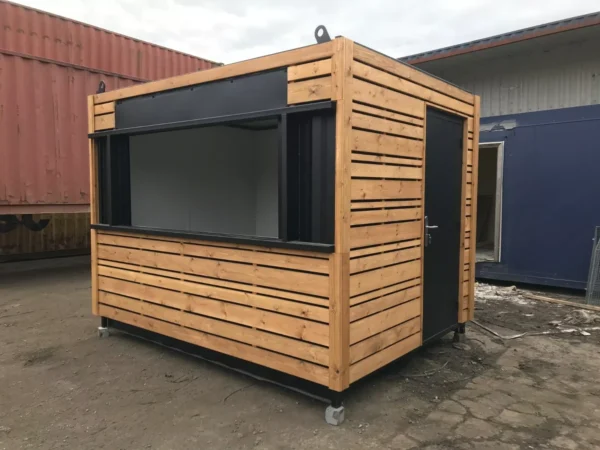 10ft x 8ft Cladded Food/Drink Outlet Shipping Containers