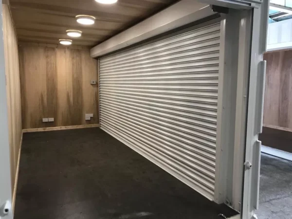 20ft x 8ft Roller Shutter Shipping Containers - Image 3