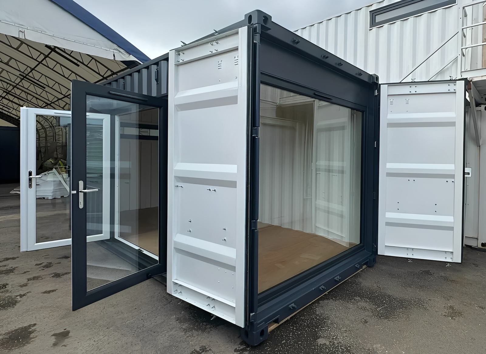 20ft x 8ft Custom Shipping Container Conversion - Image 7