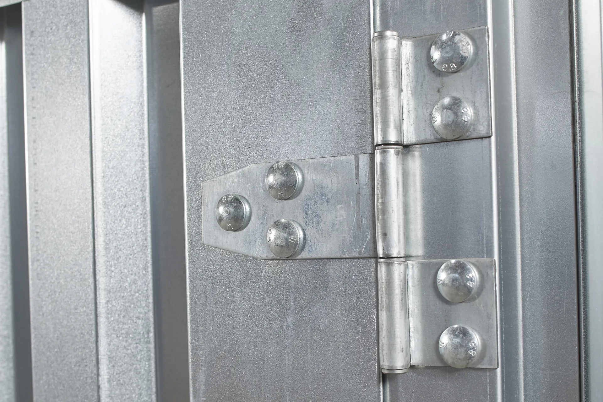 2m Flat Pack Metal Store - Image 2