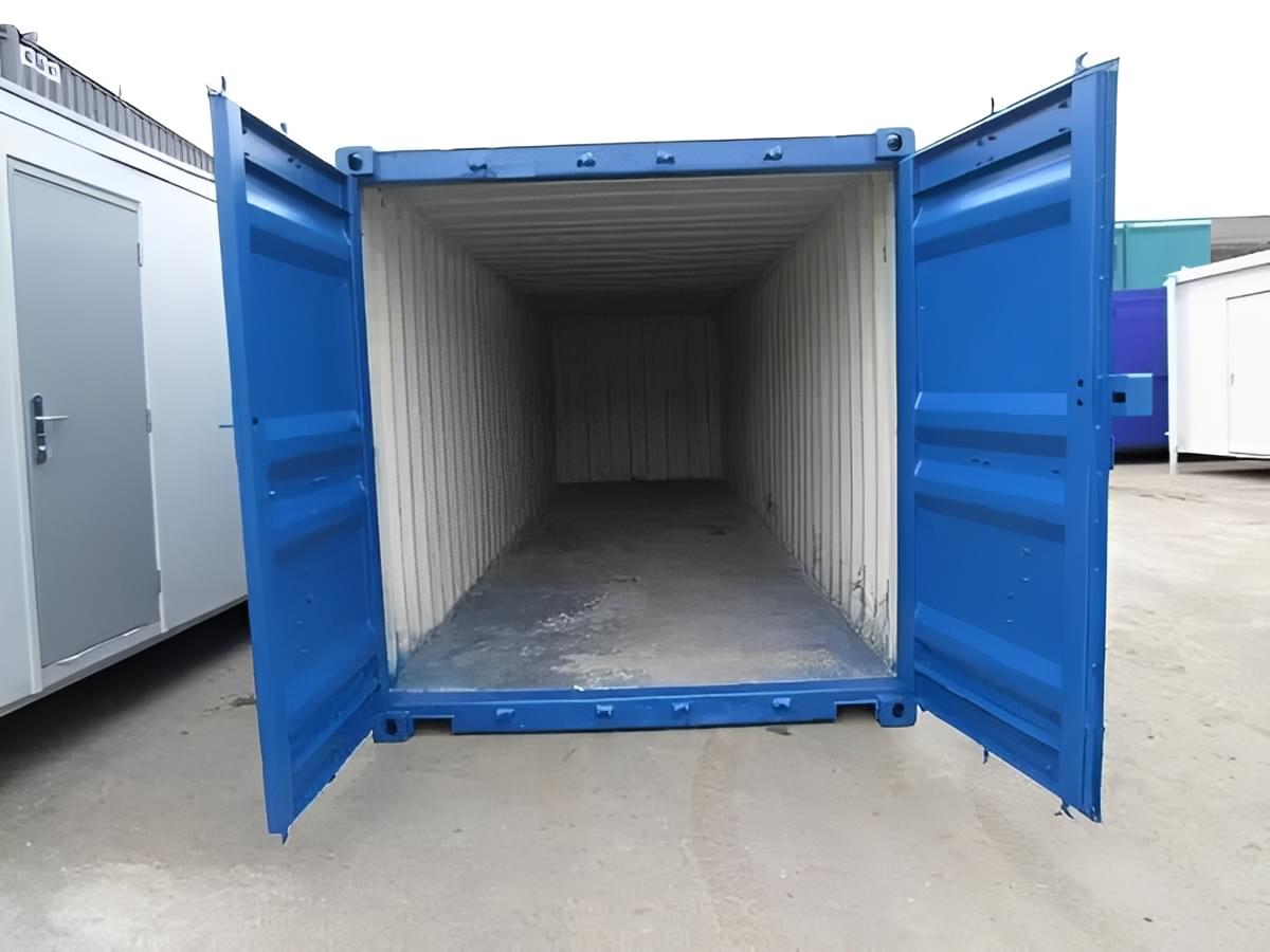 30Ft X 8Ft Used Shipping Container Bulk - Image 3